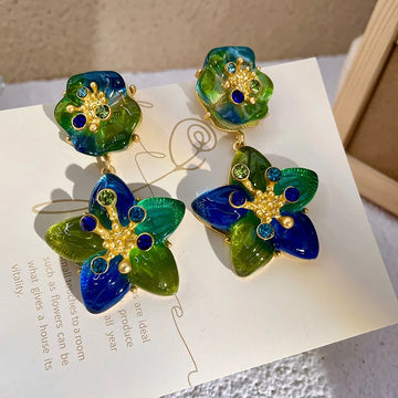 DAIIIBABYYY  -  Retro palace style gradient crystal glass starfish personality exaggerated flower earrings